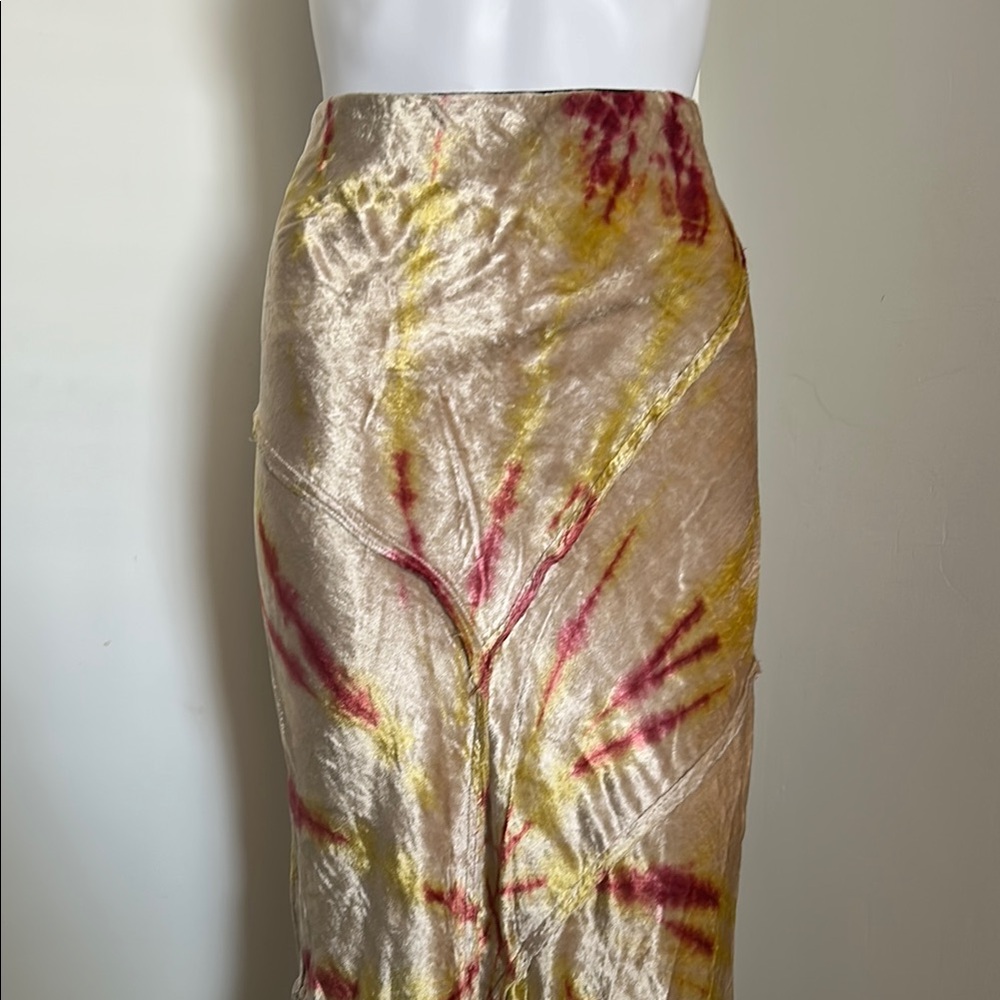 Free People, Woman’s Size M Serious Swagger Tie-Dye Full Length Skirt - Picture 2 of 12